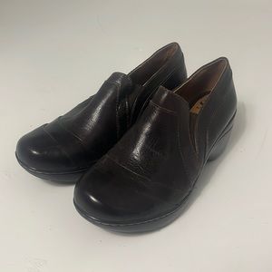 Sofft Women's Black Leather Mules